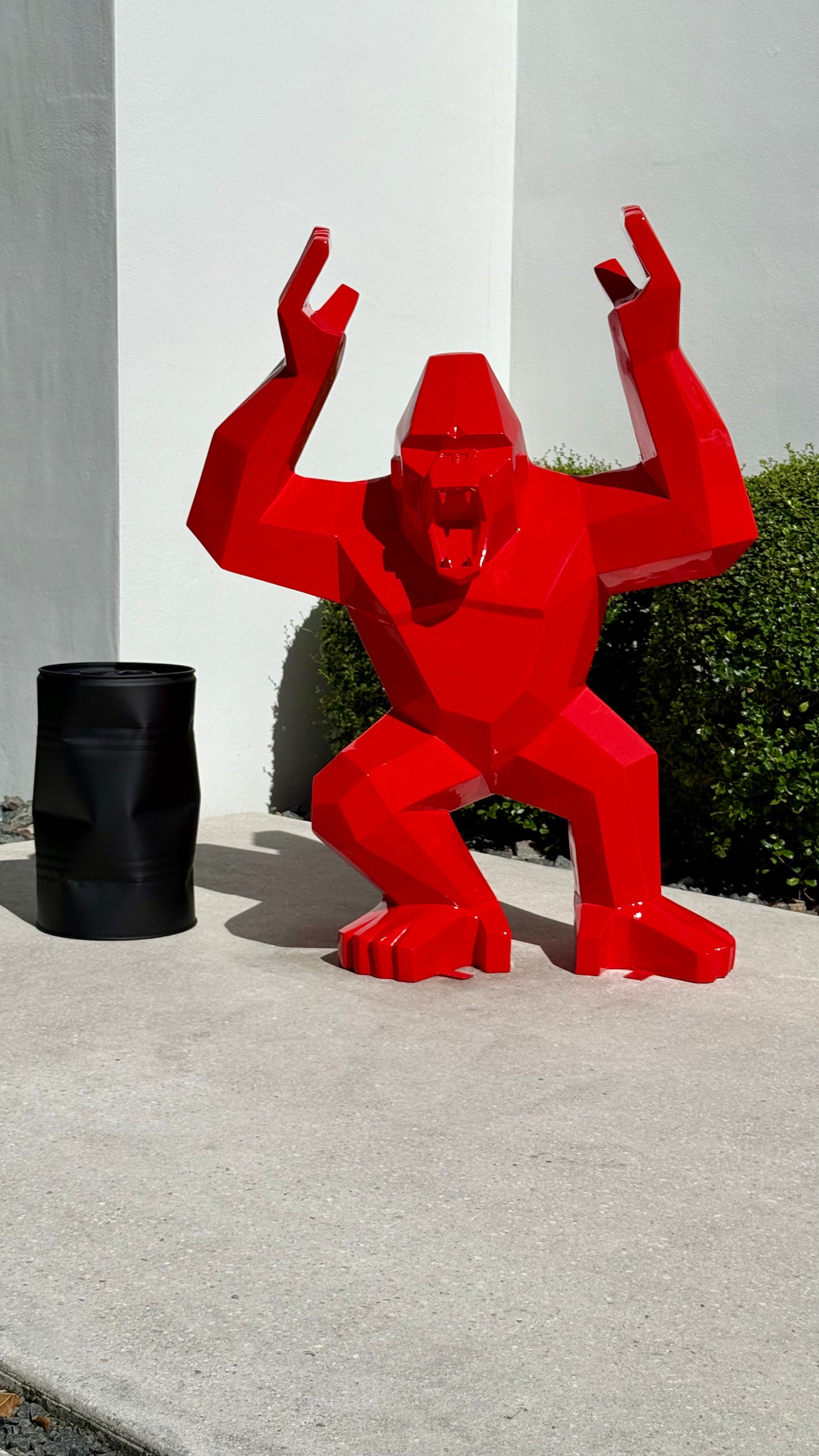 Red Cuadra gorilla barrel M